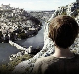 Fotograma de la serie "La peregrina", con una vista de Toledo.