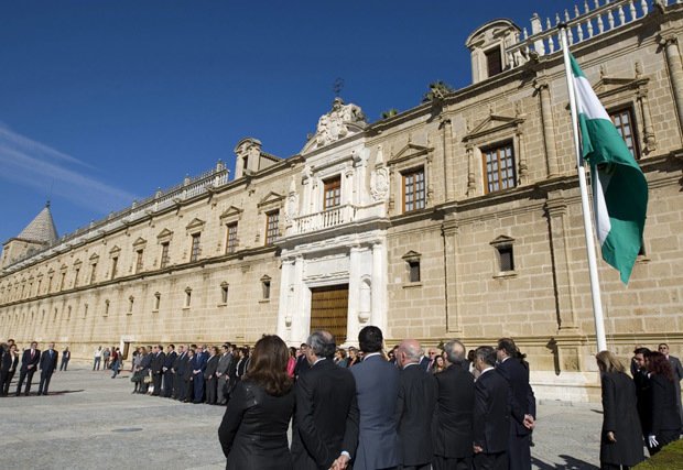 Acto institucional por el Día de Andalucía en el parlamento regional.