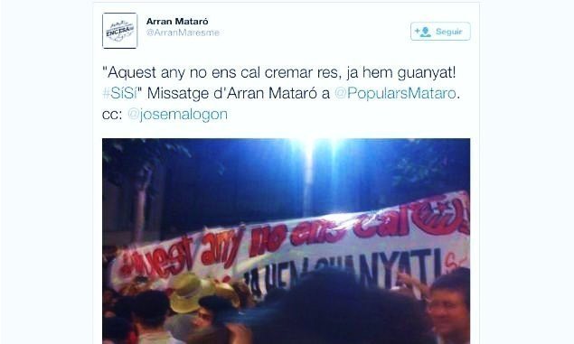 Tuit de Arran Mataró para el portavoz del PP con la pancarta.