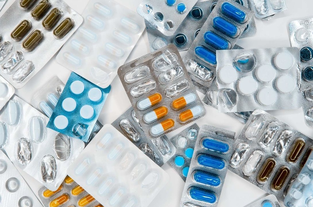 La dirección general de Farmacia, Prestaciones y Consumo recuerda la necesidad de hacer uso responsable de antibióticos. Foto- CAIB 