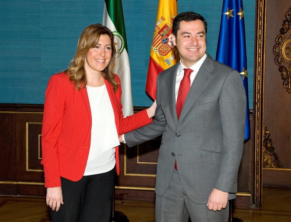Susana Díaz y Juan Manuel Moreno, en el primer encuentro oficial tras el nombramiento del segundo como presidente del PP andaluz.