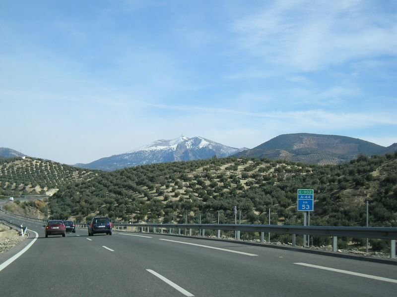 Autovía A-44 a su paso por Jaén.