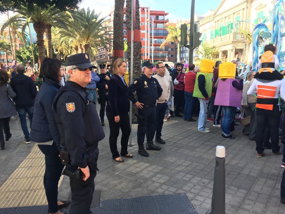 Agentes de la Policía Nacional en los carnavales de Las Palmas de Gran Canaria
