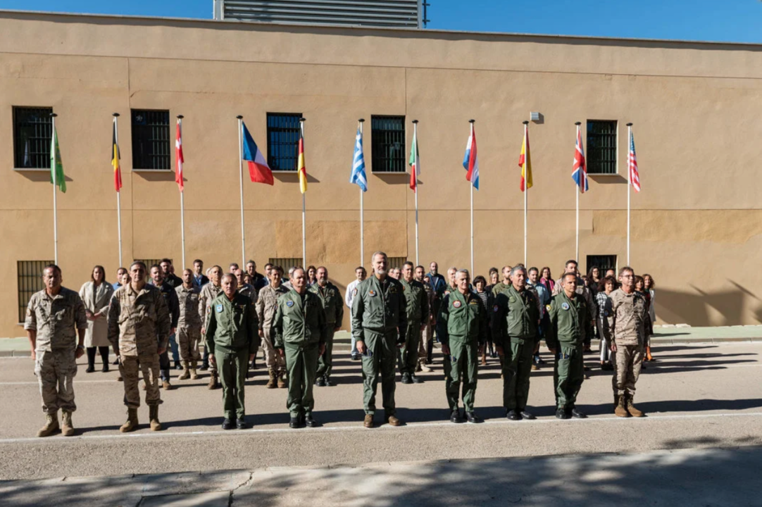 El rey visita la base aérea de Albacete y el Tactical Leadership Programme, en noviembre de 2023 (Foto: Víctor Fernández / Europa Press).